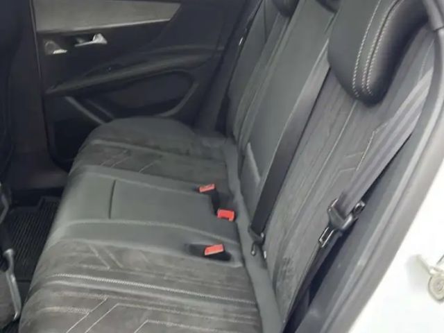 Peugeot 3008 EAT8 GT-Line Hybrid4