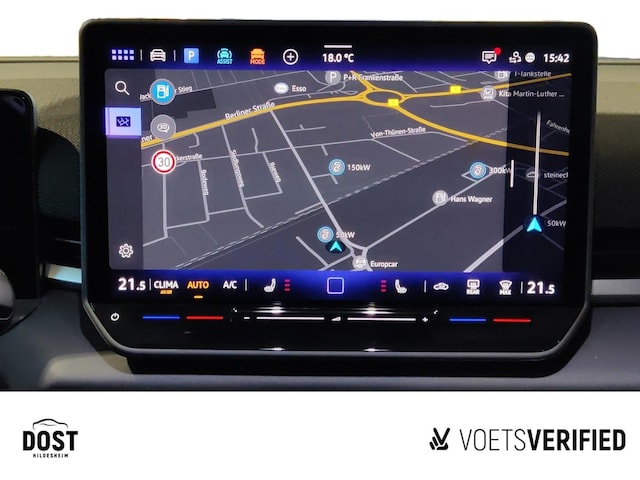 Volkswagen T-Roc 1.5 eTSI DSG IQ.Drive R-Line