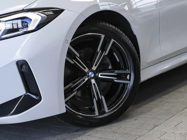 BMW 320 320d M-Sport Sedan