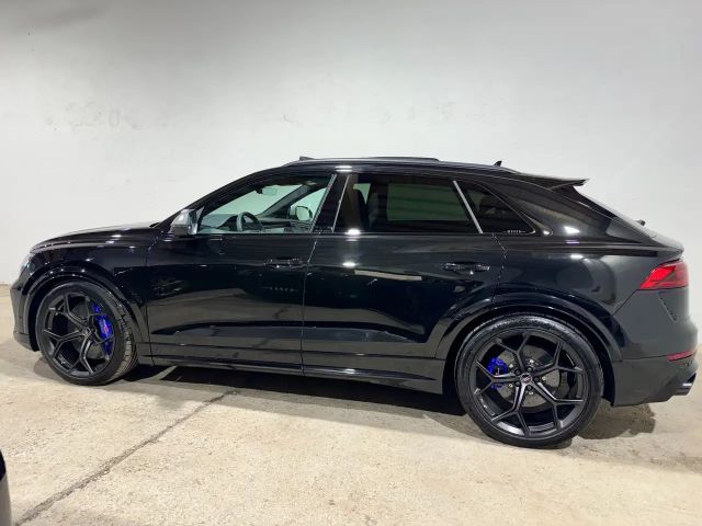 Audi RS Q8 4.0 TFSI Performance Quattro