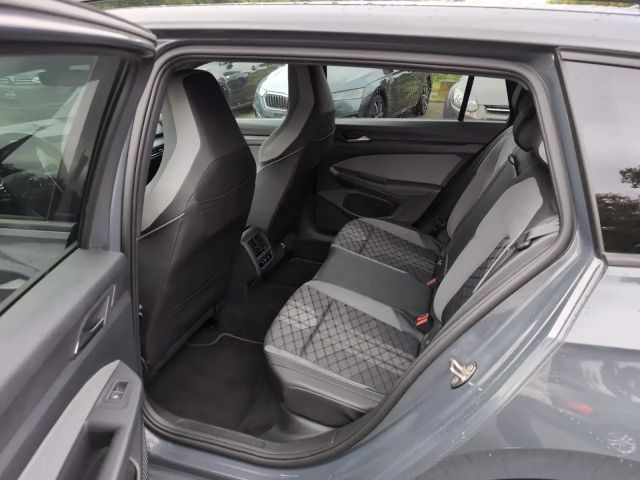 Volkswagen Golf DSG Golf VIII R-Line