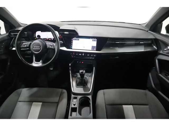 Audi A3 35 TFSI Sedan