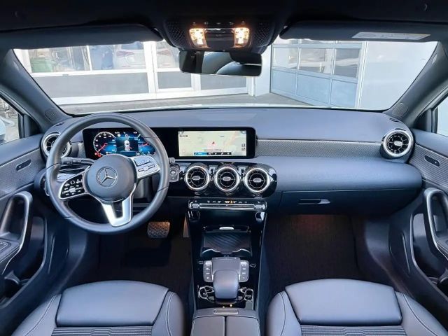 Mercedes-Benz A 180 Progressive