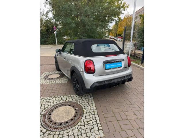 MINI Cooper S Cabrio JCW Trim