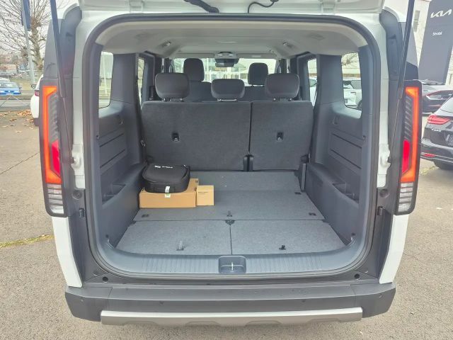 Kia PV5 Passenger 71 kWh Earth