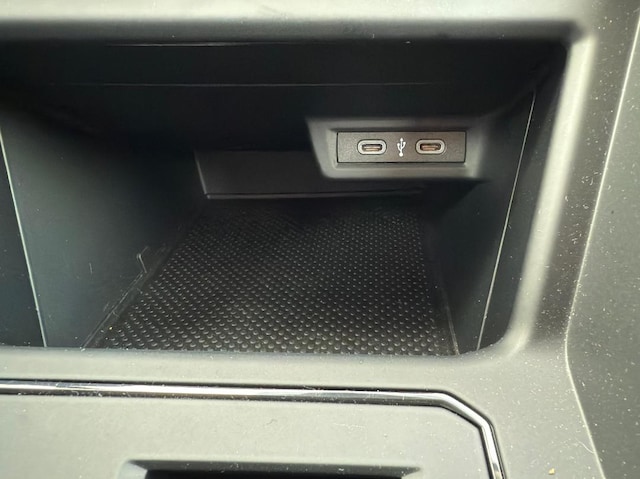 Volkswagen Polo 1,0 l 59 kW (80 PS) 5-Gang