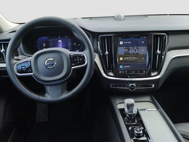 Volvo V60 Cross Country AWD Ultimate