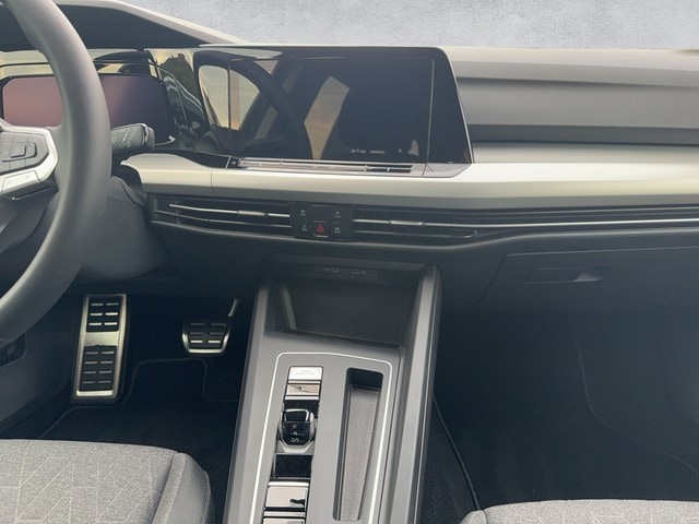 Volkswagen Golf Life Variant