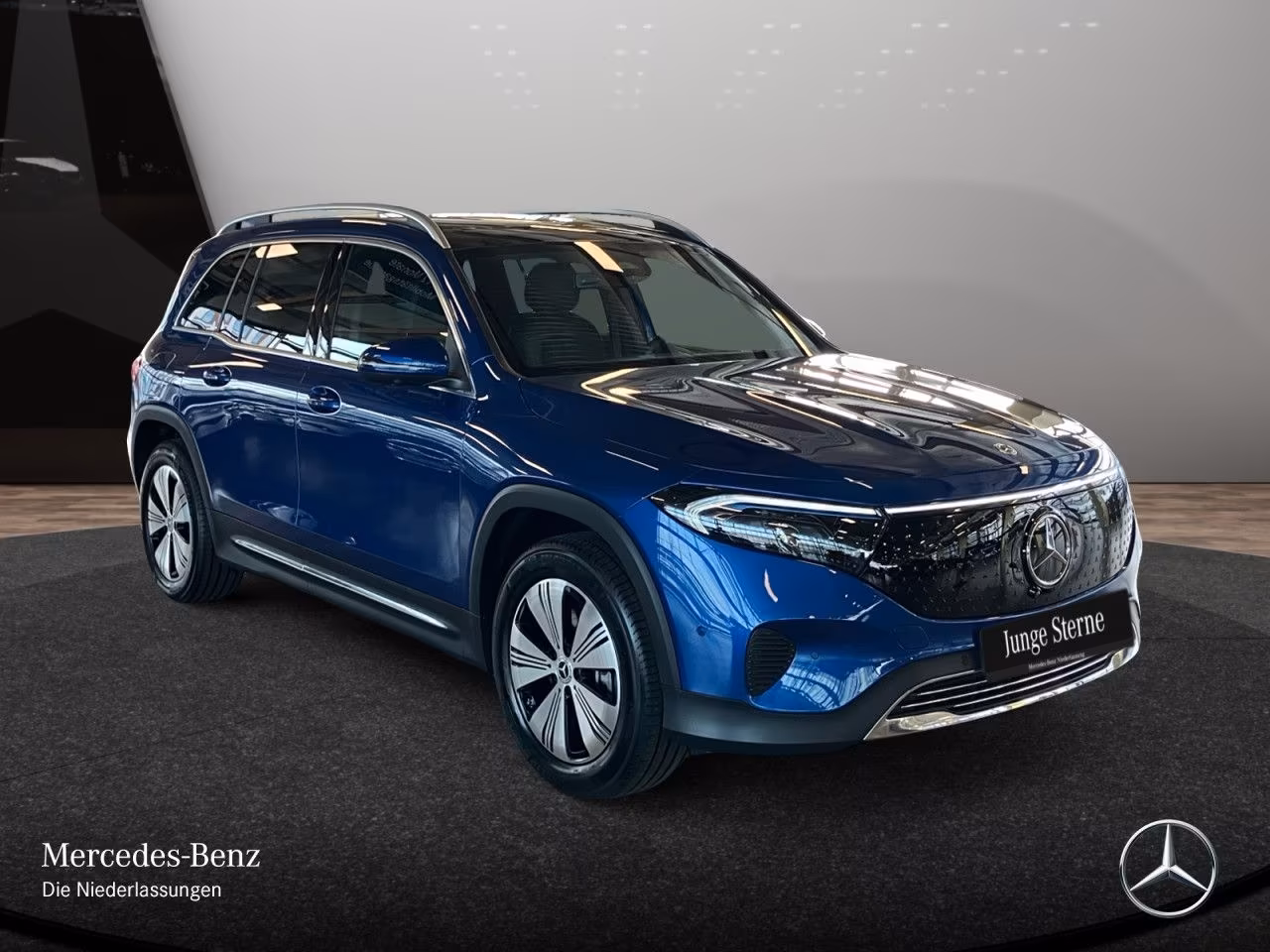 Mercedes-Benz EQB 300 4MATIC Progressive