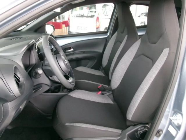 Toyota Aygo Hatchback Play VVT-i