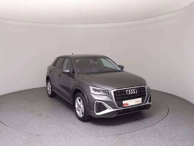 Audi Q2 30 TFSI S-Line