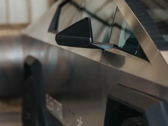 Tesla Cybertruck Cybertruck "foundation series" EU Zulassung