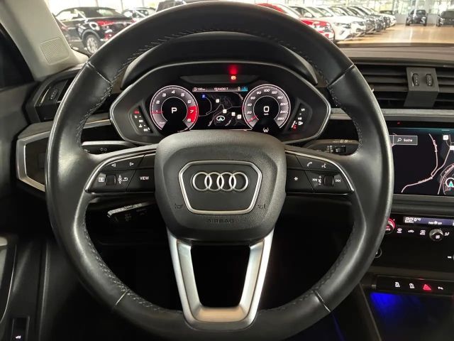 Audi Q3 35 TFSI S-Tronic