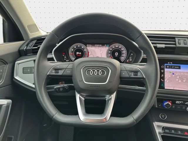 Audi Q3 35 TFSI S-Line