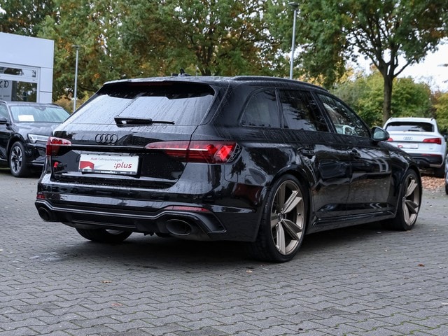 Audi RS4 Avant Quattro