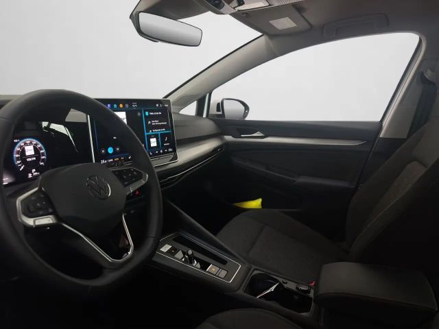 Volkswagen Golf DSG Life Plus