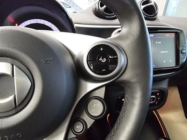 Smart EQ fortwo EQ Exclusive,Voll-LED,Pano-dach,Alu,SHZ