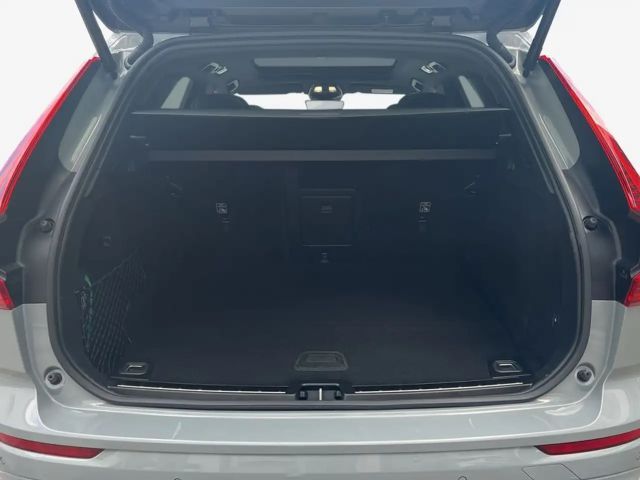 Volvo XC60 AWD Dark Plus T6