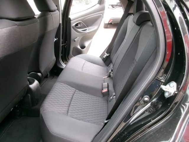 Toyota Yaris Active VVT-i