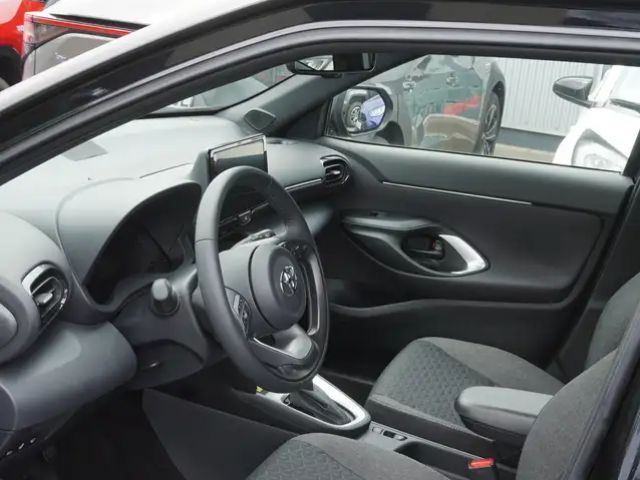 Toyota Yaris Cross Team D