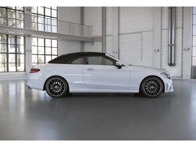 Mercedes-Benz C 300 4MATIC AMG Line Cabriolet