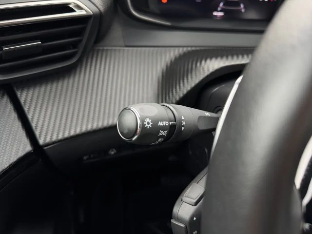 Peugeot 2008 Allure Pack EAT8 PureTech