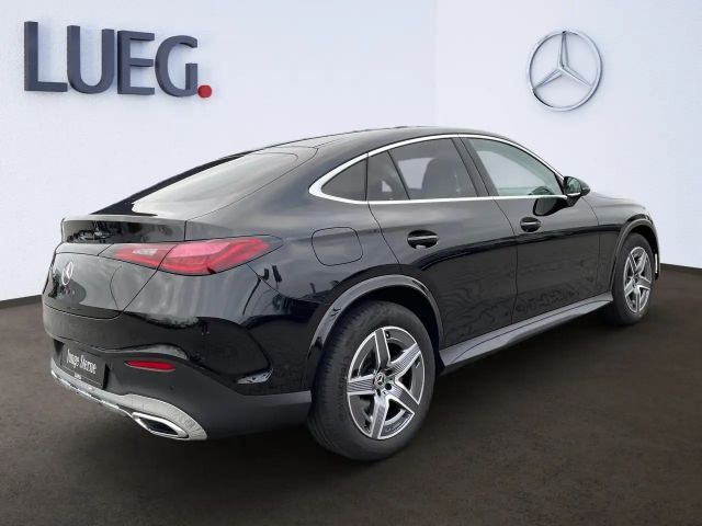 Mercedes-Benz GLC 200 4MATIC AMG Line Coupé