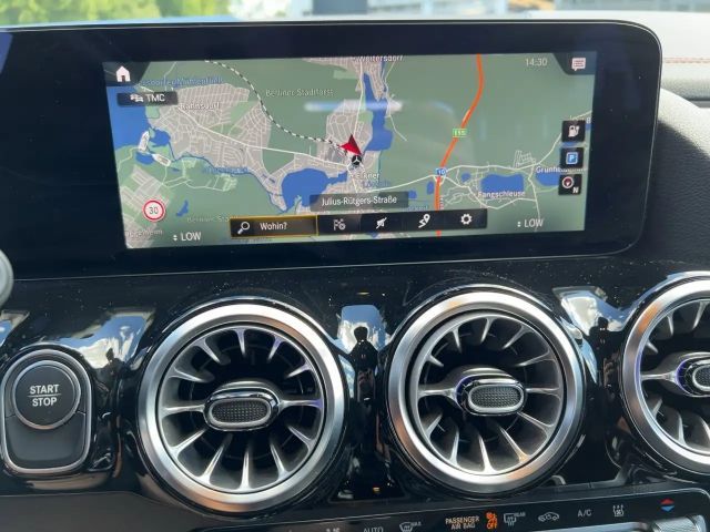 Mercedes-Benz EQA 250 AMG Line