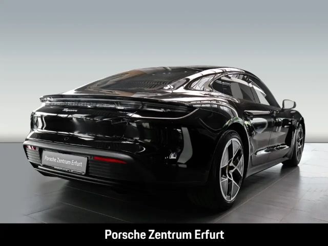 Porsche Taycan Performance Plus