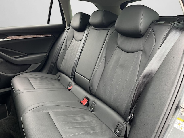 Skoda Superb 2.0 TDI Combi