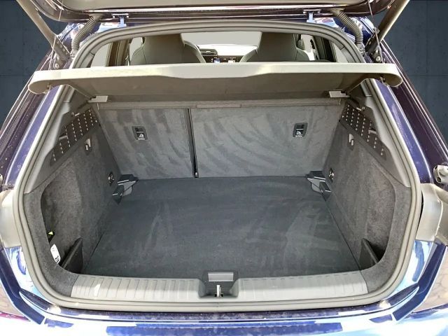 Audi A3 30 TFSI S-Line Sedan