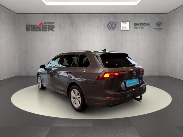 Volkswagen Golf 1.5 TSI Life Variant