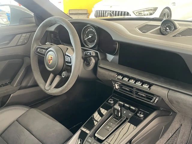 Porsche 992 4 Cabrio GTS S