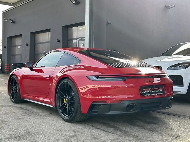 Porsche 911 Carrera Coupé GTS