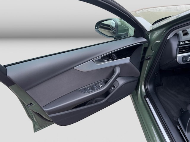 Audi A4 35 TFSI Avant S-Tronic