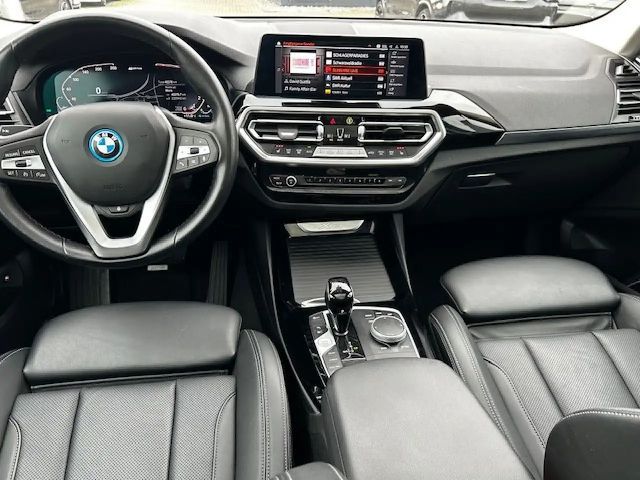 BMW X3 0e Sports.Kamera PanoDach Lenkradh.AHK 19"