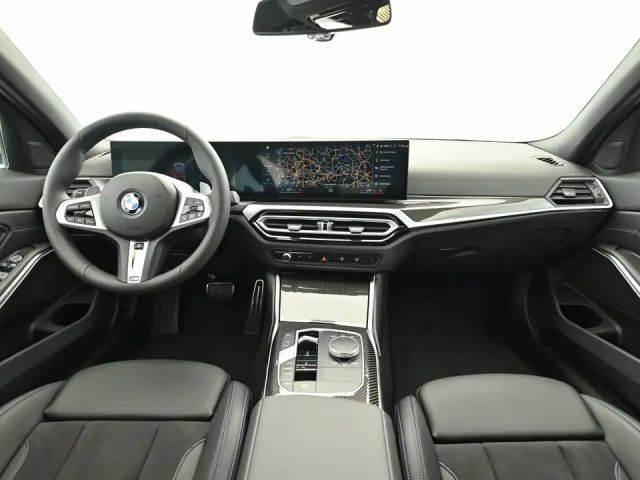 BMW 320 320i Sedan xDrive