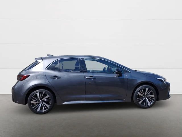 Toyota Corolla 1,8 Teamplayer NAVI+LED+SITZHZG+APPLECARPLAY