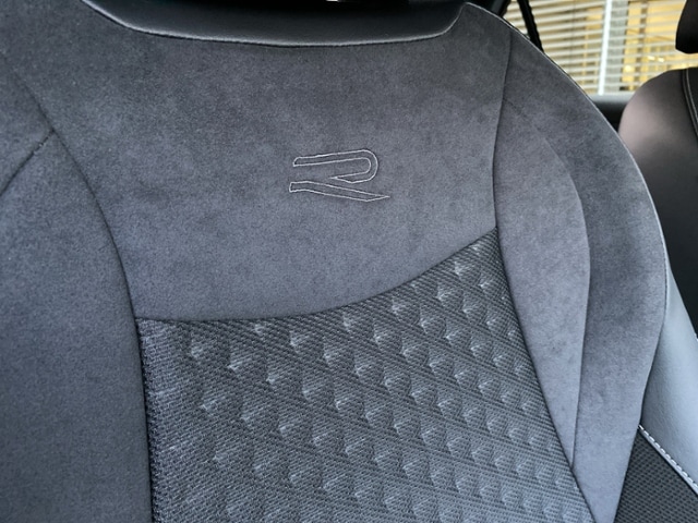 Volkswagen T-Roc 1.5 l eTSI +NEUES MODEL+MATRIX*NAVI