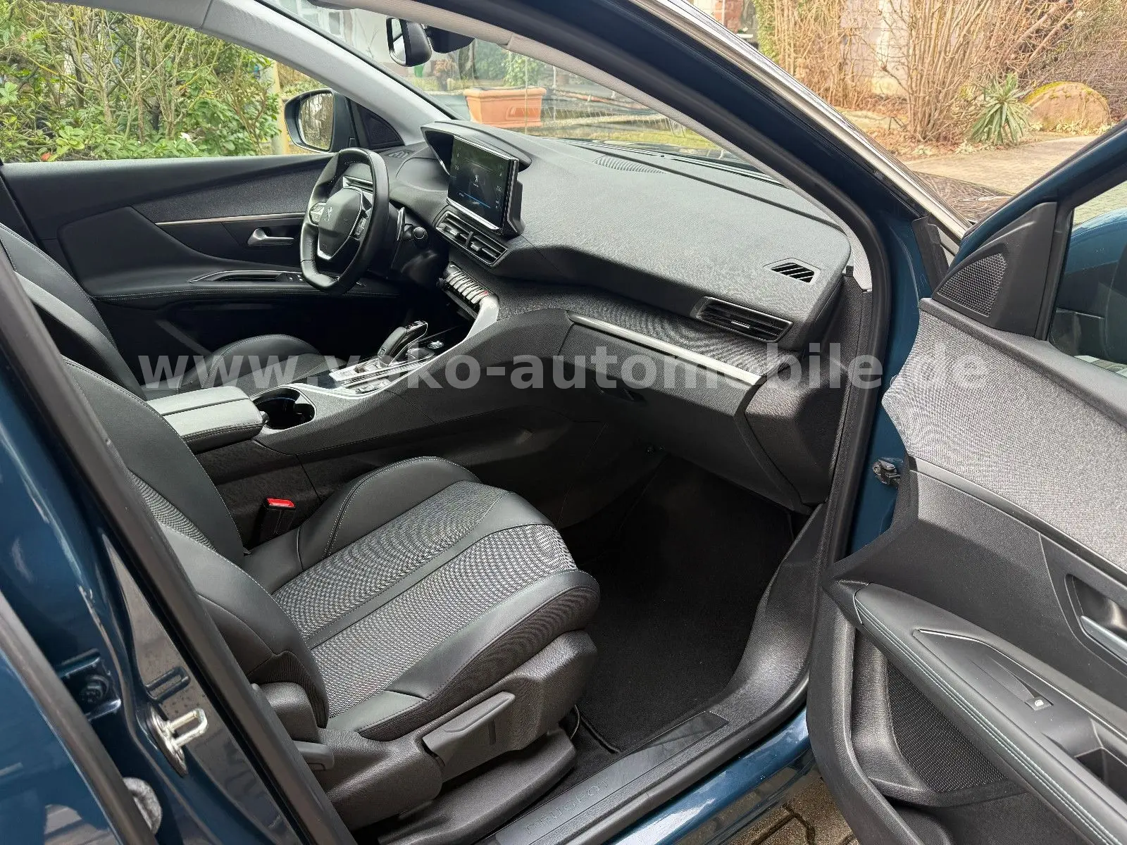 Peugeot 3008 Allure Pack BlueHDi EAT8