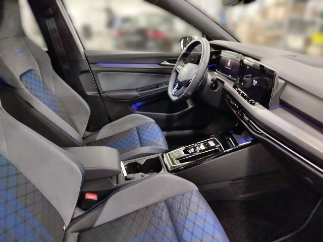 Volkswagen Golf 2.0 TSI 4Motion DSG Golf VIII