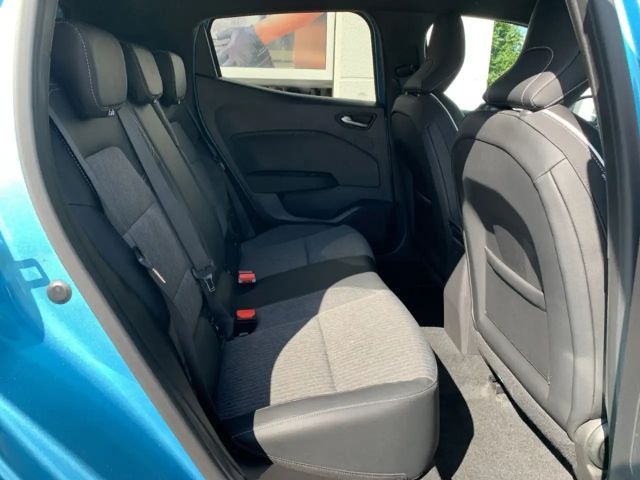 Renault Clio E-Tech Intens