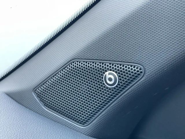 Volkswagen T-Roc DSG R-Line Style