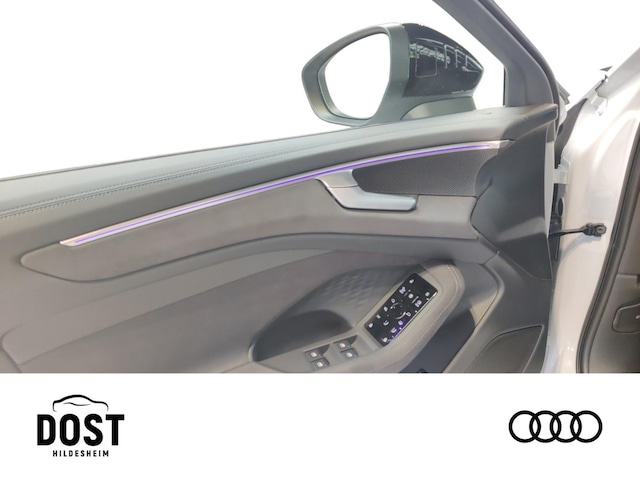 Audi A6 Avant Quattro S-Tronic