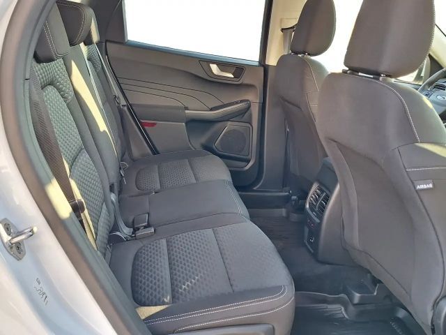 Ford Kuga Cool & Connect