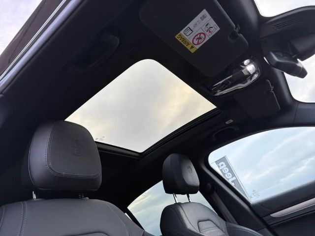 Alfa Romeo Stelvio Q4 Veloce