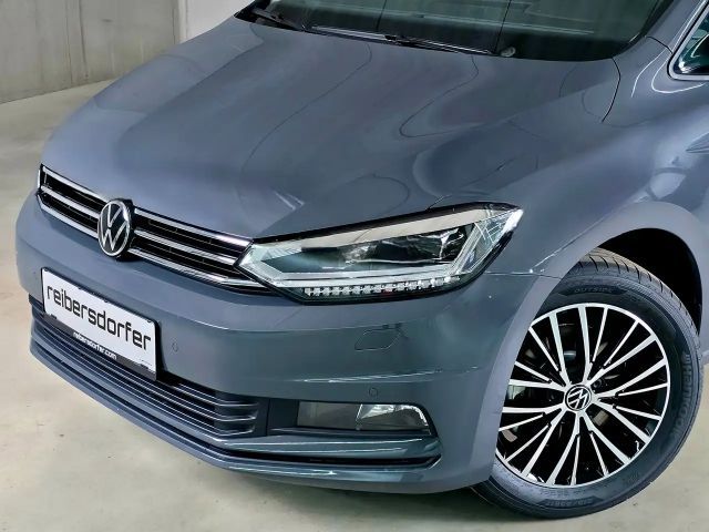 Volkswagen Touran DSG