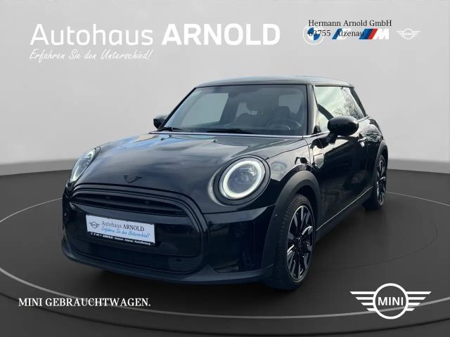 MINI Cooper Hatch DAB LED Navi Komfortzg. Tempomat