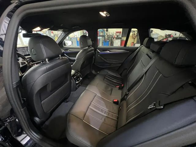 BMW 530 530d M-Sport xDrive