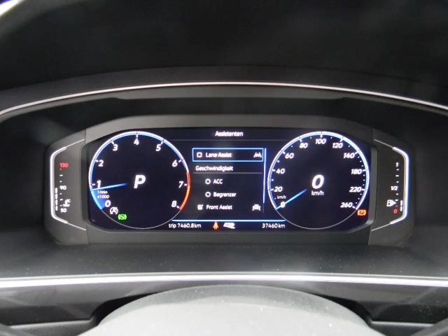 Volkswagen Tiguan DSG R-Line Style